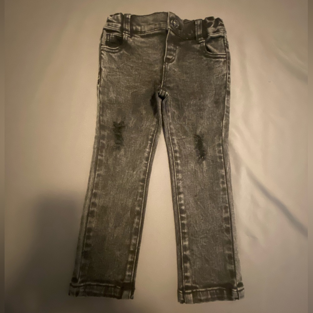VGUC Fletch Gray Acid Wash Distressed Denim